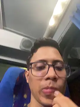 xTommy Steigerx online show from 09/15/25, 11:38