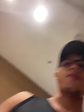 xTommy Steigerx online show from 09/30/25, 02:27