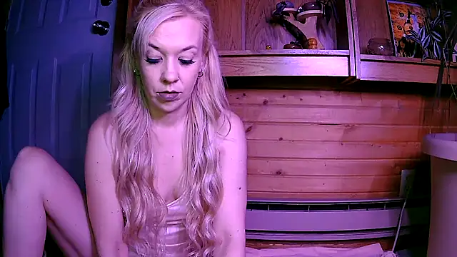 lyra rose online show from 03/16/25, 05:36