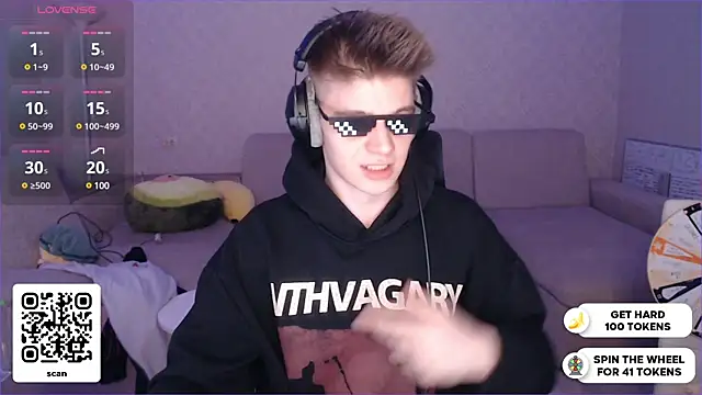 dantebigboi300 online show from 12/29/24, 06:16