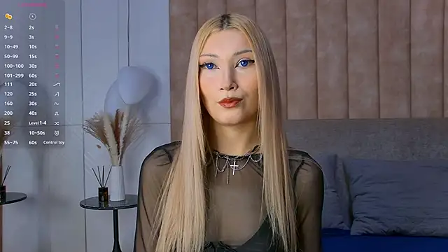 CarolReeves online show from 10/16/25, 06:03