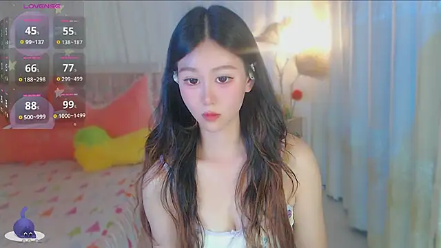 Aimee-520 online show from 06/11/26, 07:28