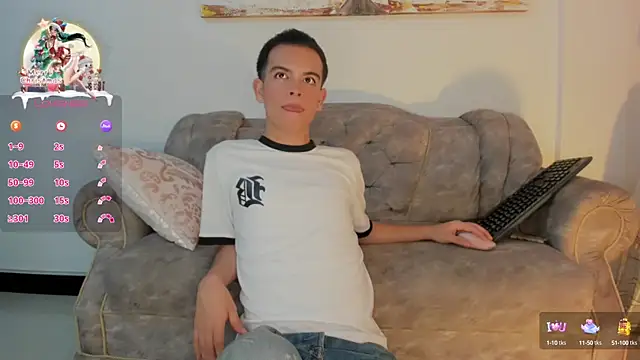 Snapshot of Blum_icee chatting on 12/29/24, 11:50 Blum icee online show from 12/29/24, 11:50