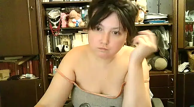 CarrieQPeach online show from 12/13/24, 06:16
