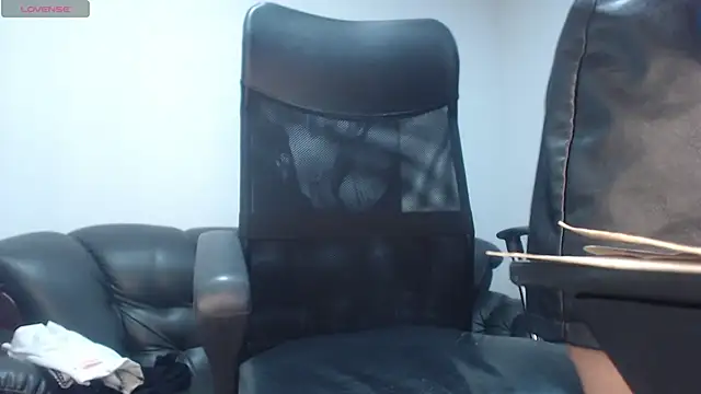 camilleDiaz16 online show from 05/30/26, 08:17