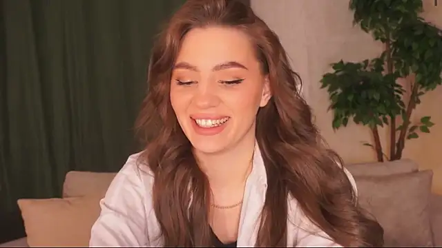 MaryHillty online show from 12/12/24, 01:06