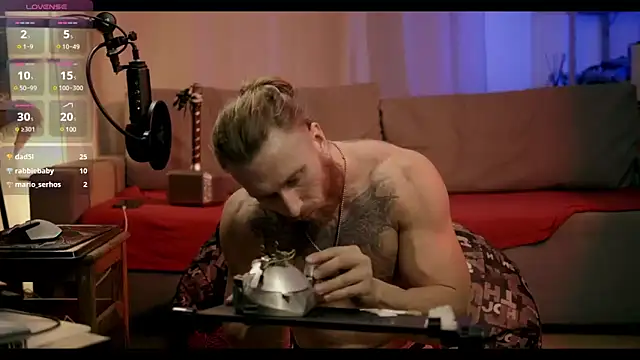 Snapshot of rusbigpaul chatting on 01/18/25, 09:55 rusbigpaul online show from 01/18/25, 09:55