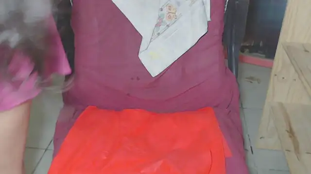 Snapshot of kellyshowpv chatting on 01/08/25, 01:21 kellyshowpv online show from 01/08/25, 01:21