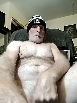 ColdVisitor online show from 12/25/24, 06:09