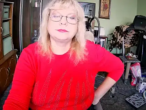 LOLA8888 online show from 10/02/25, 12:01