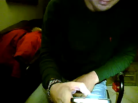 Snapshot of maciste26 chatting on 03/02/25, 02:21 maciste26 online show from 03/02/25, 02:21