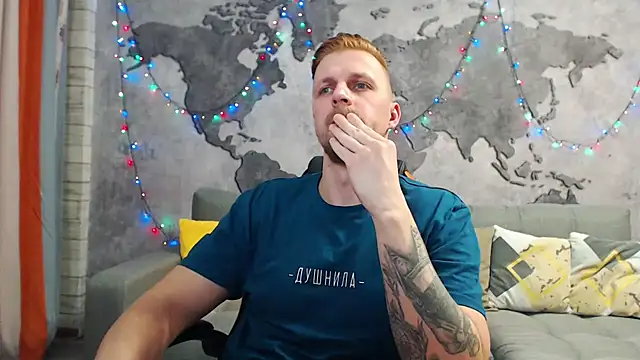 Snapshot of VikingChrisss chatting on 01/15/25, 05:15 VikingChrisss online show from 01/15/25, 05:15