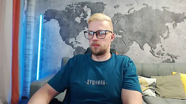 Snapshot of VikingChrisss chatting on 01/24/25, 10:53 VikingChrisss online show from 01/24/25, 10:53