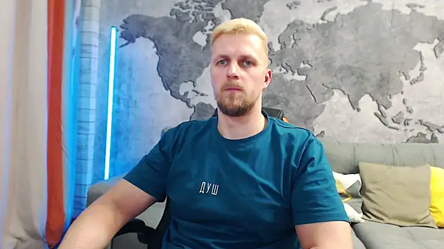 Snapshot of VikingChrisss chatting on 01/25/25, 11:02 VikingChrisss online show from 01/25/25, 11:02