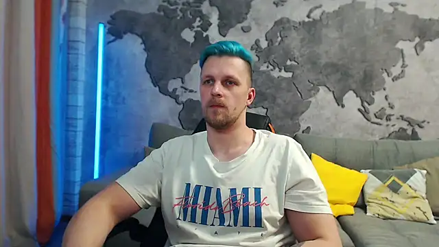 Snapshot of VikingChrisss chatting on 02/09/25, 02:18 VikingChrisss online show from 02/09/25, 02:18