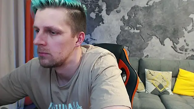 Snapshot of VikingChrisss chatting on 03/15/25, 01:18 VikingChrisss online show from 03/15/25, 01:18