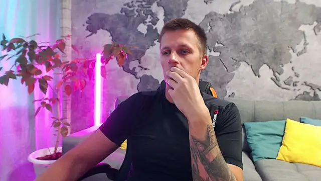 Snapshot of VikingChrisss chatting on 10/09/25, 09:51 VikingChrisss online show from 10/09/25, 09:51