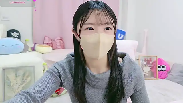 anchan  online show from 12/30/24, 01:14