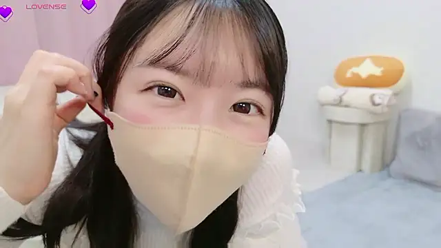 anchan  online show from 10/21/25, 02:07