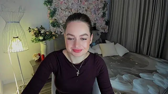 MiracleCurly online show from 11/18/25, 07:29