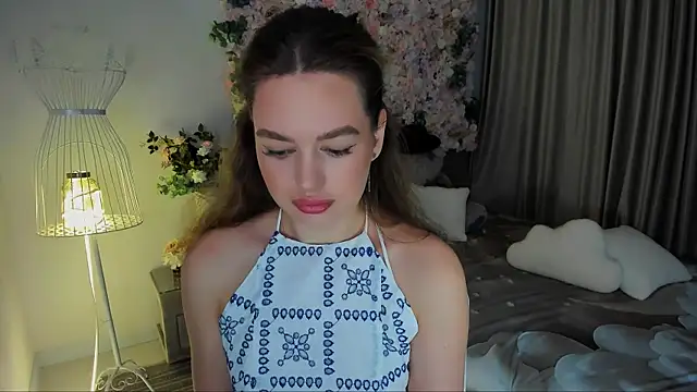 MiracleCurly online show from 11/25/25, 06:08