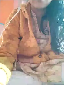 Snapshot of ohana143 chatting on 02/08/25, 07:48 ohana143 online show from 02/08/25, 07:48