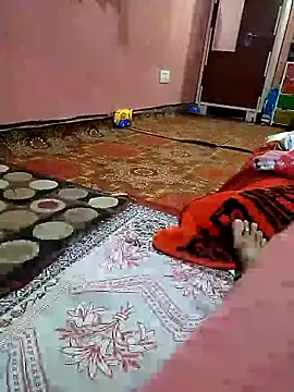 Snapshot of ohana143 chatting on 02/13/25, 01:26 ohana143 online show from 02/13/25, 01:26