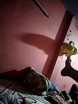 Snapshot of ohana143 chatting on 11/02/25, 12:29 ohana143 online show from 11/02/25, 12:29