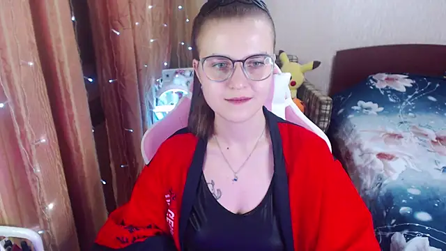 MissBrightShine online show from 12/26/24, 12:57
