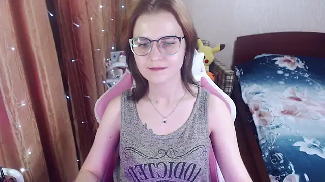 MissBrightShine online show from 12/28/24, 01:08