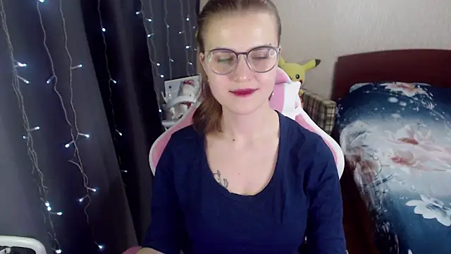 MissBrightShine online show from 01/07/25, 12:41