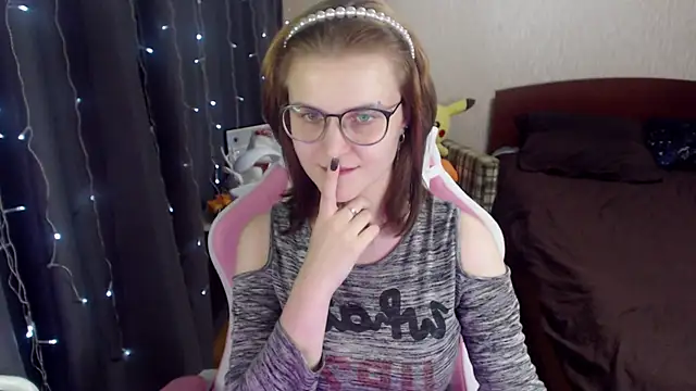 MissBrightShine online show from 01/12/25, 12:33