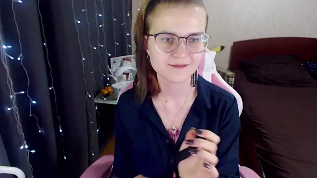 MissBrightShine online show from 01/16/25, 03:56