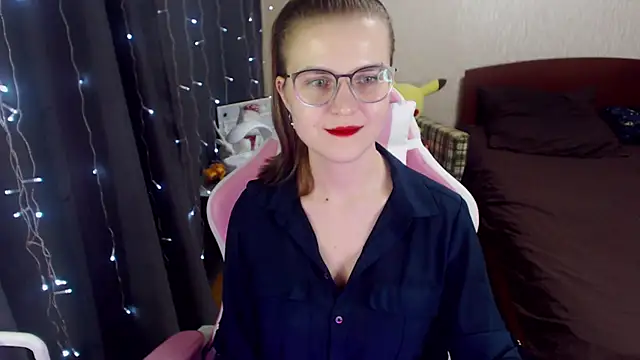 MissBrightShine online show from 01/19/25, 04:57