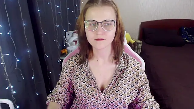 MissBrightShine online show from 01/29/25, 12:56