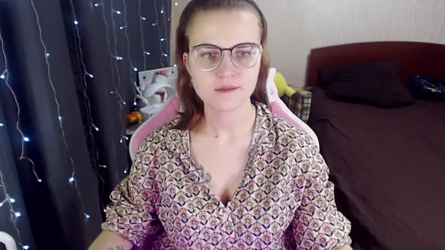 MissBrightShine online show from 01/30/25, 09:57