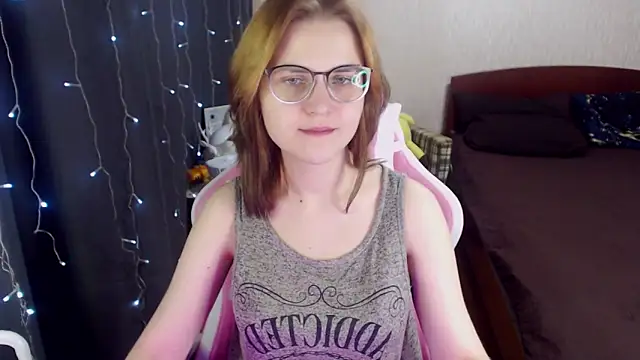 MissBrightShine online show from 02/01/25, 09:43