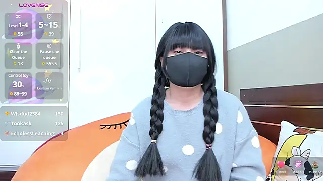 alonelove   online show from 01/09/25, 06:38