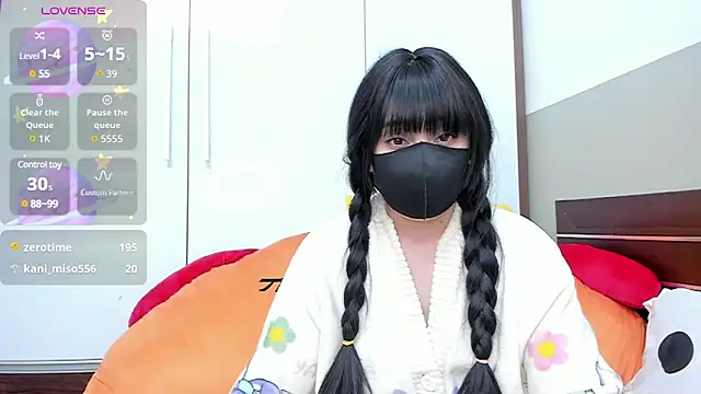 alonelove   online show from 02/08/25, 06:22