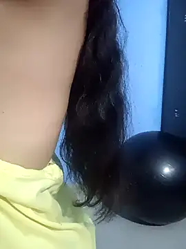 Snapshot of SANJU5888 chatting on 10/23/25, 05:18 SANJU5888 online show from 10/23/25, 05:18