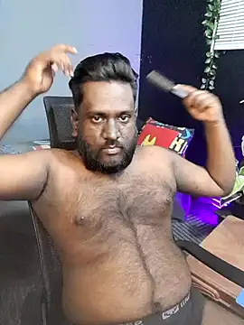 Snapshot of Rayansmith_ chatting on 10/30/25, 12:06 Rayansmith online show from 10/30/25, 12:06