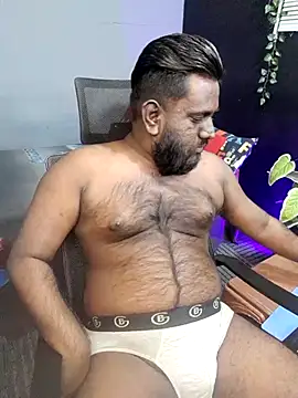 Snapshot of Rayansmith_ chatting on 11/05/25, 01:16 Rayansmith online show from 11/05/25, 01:16