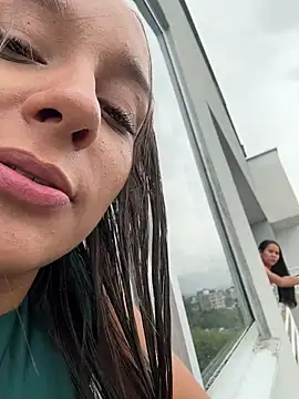 Snapshot of dominantandsubmissiveshow chatting on 10/17/25, 05:26 dominantandsubmissiveshow online show from 10/17/25, 05:26