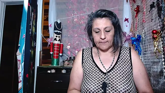 merlyna goldens online show from 12/27/24, 03:31