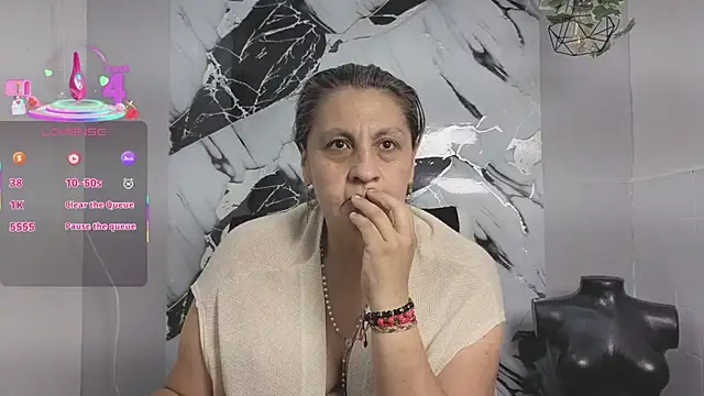 merlyna goldens online show from 09/13/25, 11:15