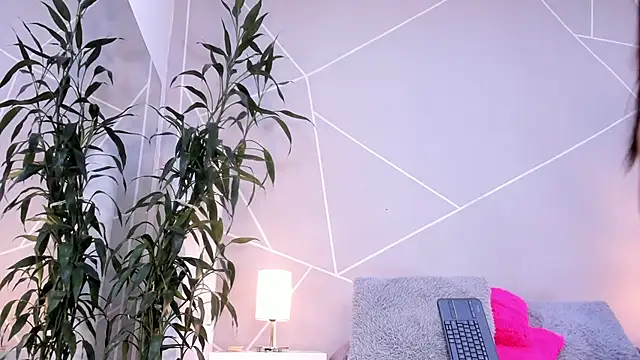 Anna Joness online show from 12/17/24, 04:43