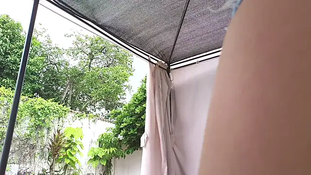 Anna Joness online show from 01/11/25, 01:22