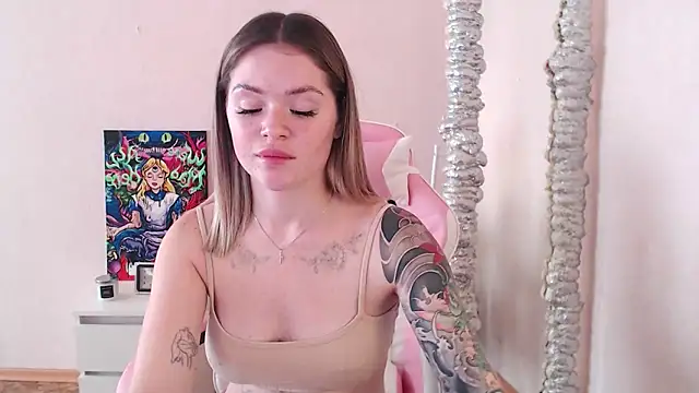 miaacatt online show from 09/27/25, 08:08