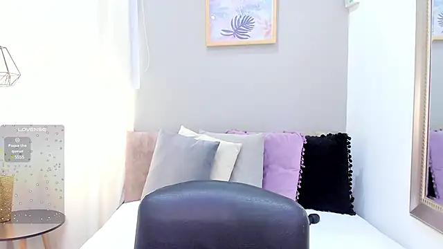Paula Desousa online show from 01/15/25, 07:34