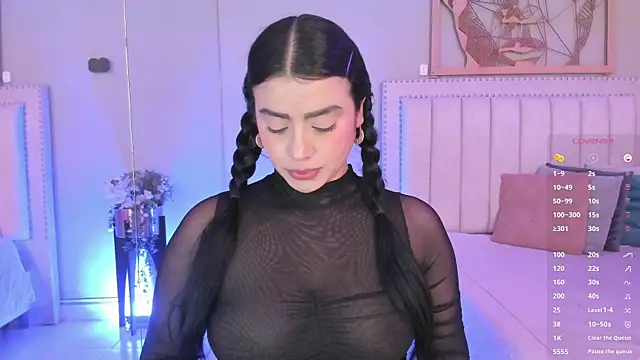 Paula Desousa online show from 05/20/26, 07:31